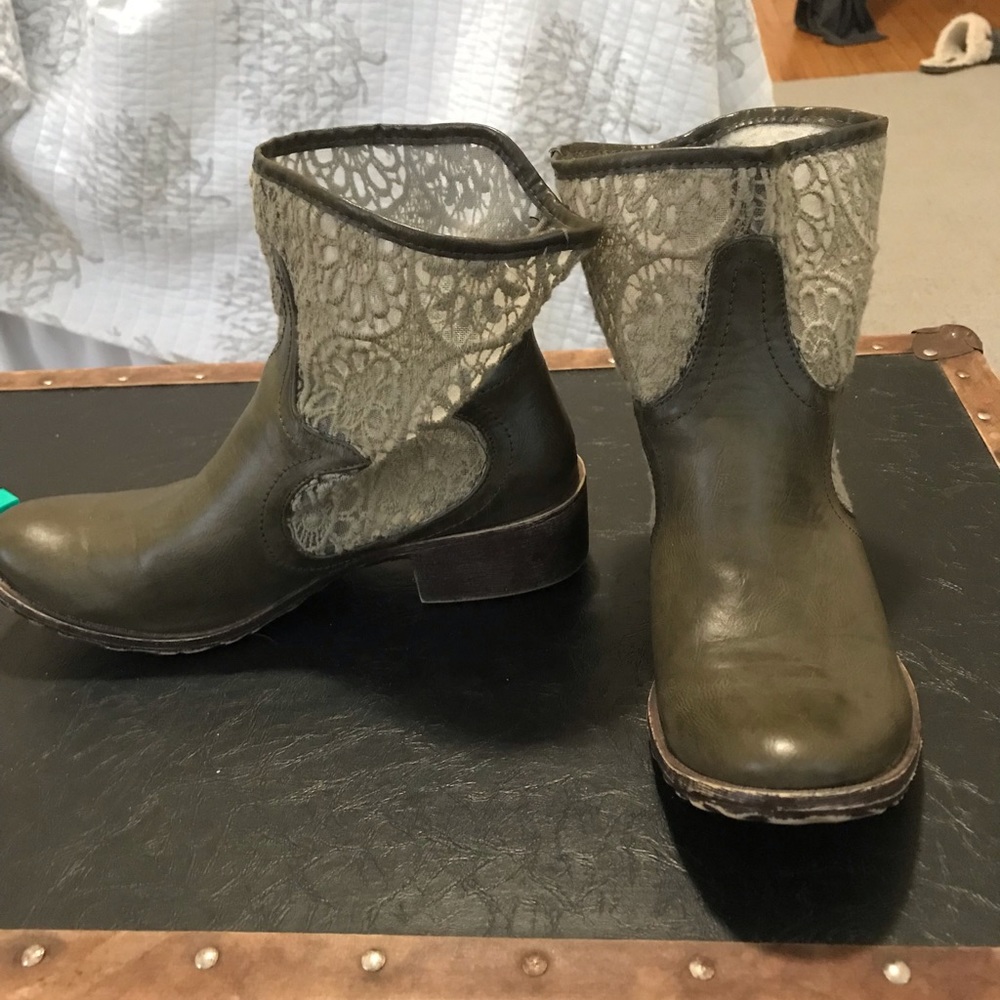 Booties - Picture 2 of 3